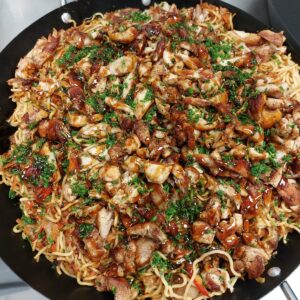 Yakisoba Noodles, Teriyaki & Chicken [Medium Tray]